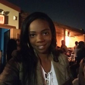 Meet your Posher, Vanessa